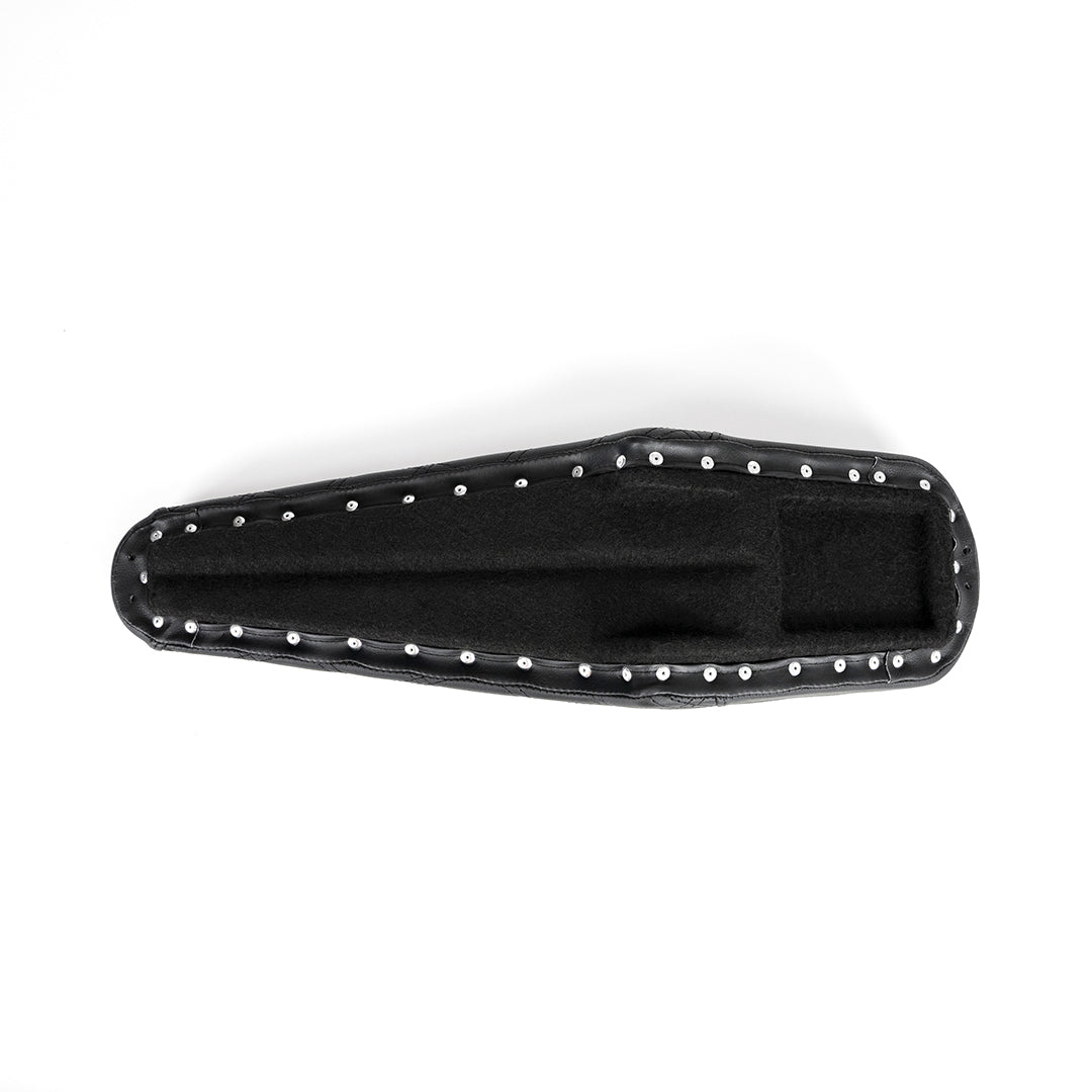 Under view of Saddlemen Spade Seat.